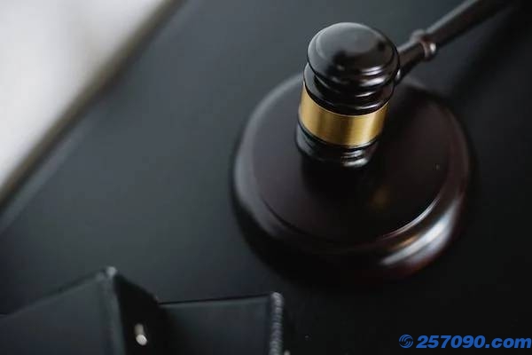 女子刷视频发现老公另有2妻3娃 法院：赠送400万行为无效，应返还